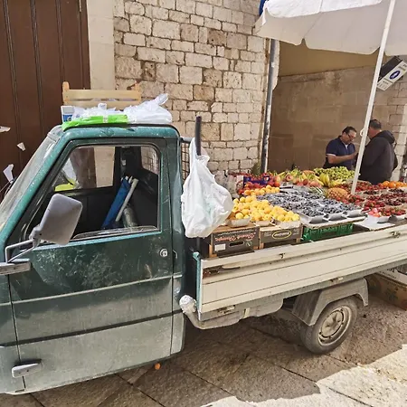 Vecchia *