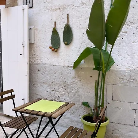 Vecchia Apartment