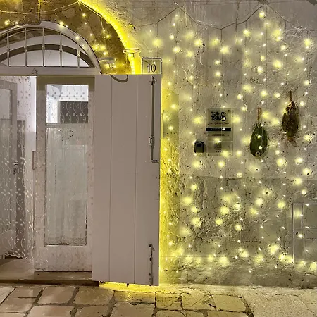 Vecchia Apartment