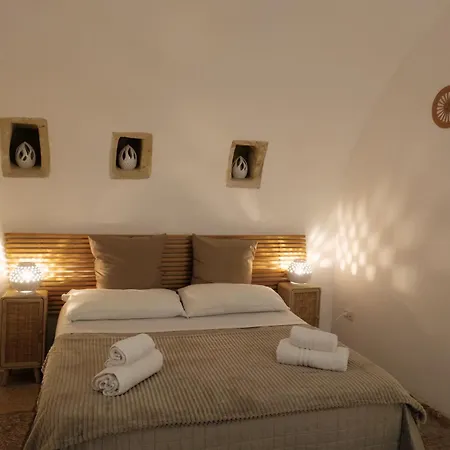 Vecchia Apartment *