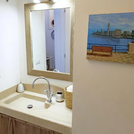 Vecchia Apartment